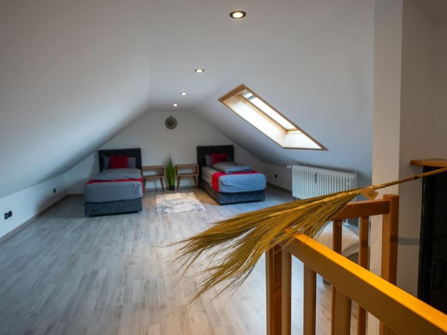 Serviceroom24 - Apartment 4 In Gladbeck Wlan - Smart-Tv - 24-7 Check-In Und Kueche Exterior foto